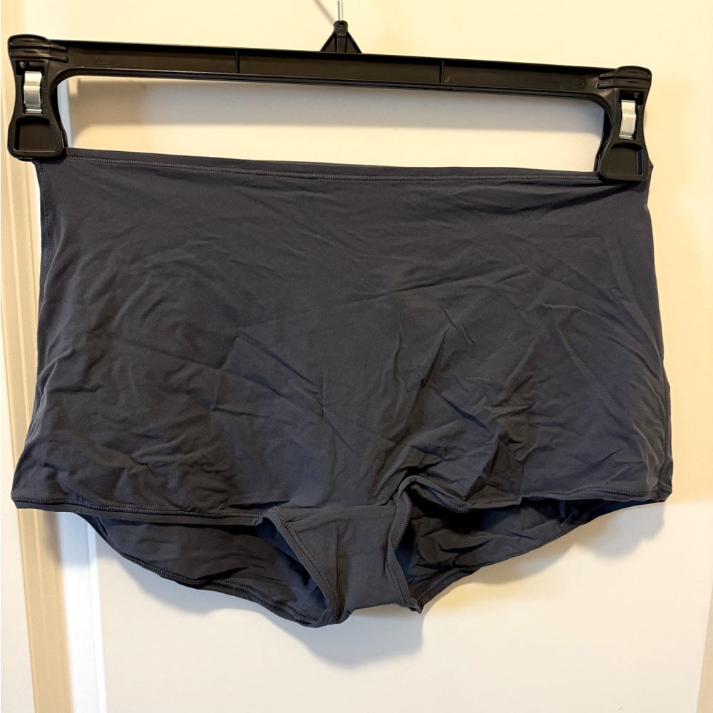 Skims Boy Shorts Size 4XL New